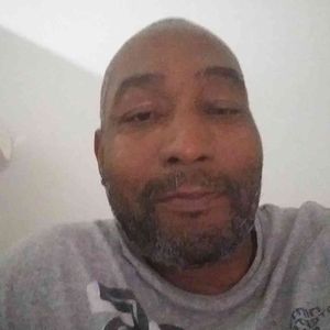 Meet your Posher, Derrick